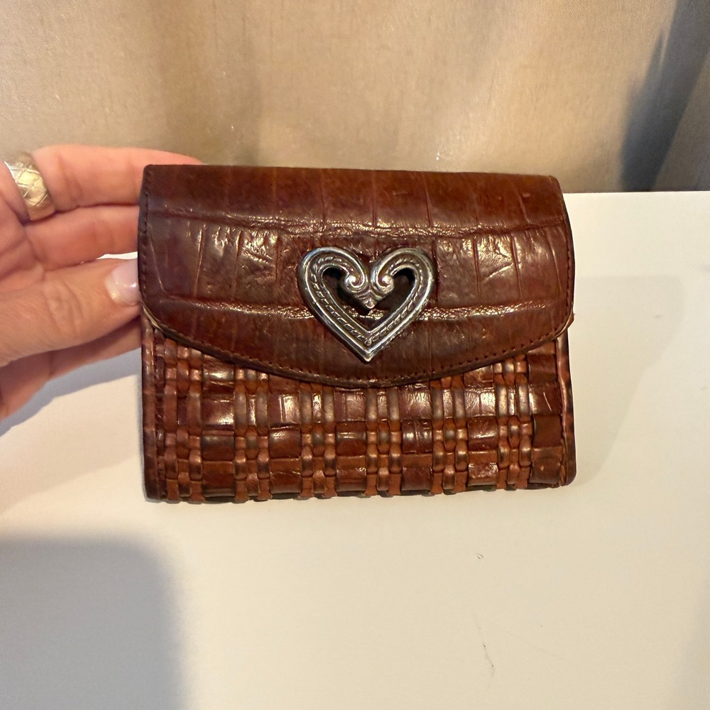 Brighton Brown Leather Woven Croc Heart Tri-Fold Wallet Organizer